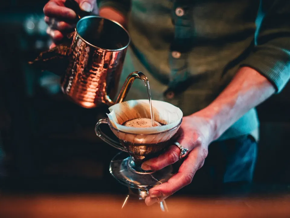 V60